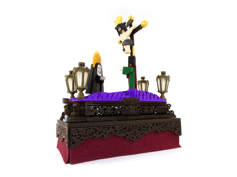 Vista lateral diagonal del paso de Semana Santa Calvario de Priostic en miniatura