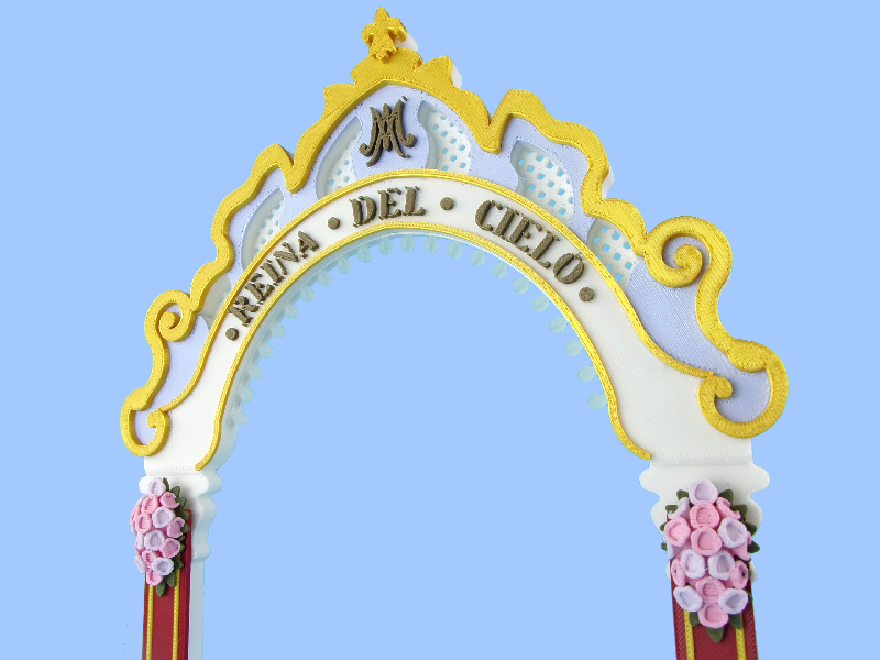 Detalle del Arco de Gloria Asunción en tonos celestes blancos y dorados